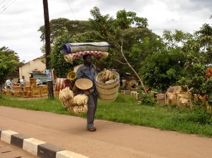 09_05_Kampala_seller